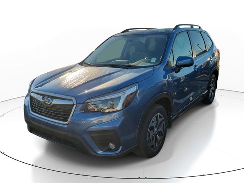Used 2021 Subaru Forester Premium w/ Popular Package #1 image 3