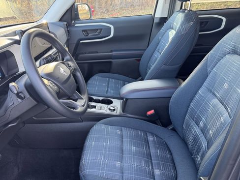 New 2025 Ford Bronco Sport Heritage image 11