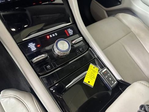 Used 2022 Jeep Grand Cherokee L Overland w/ Advanced Protech Group III image 20