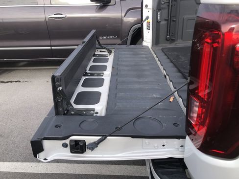 Used 2023 GMC Sierra 1500 Denali w/ Denali Reserve Package image 25