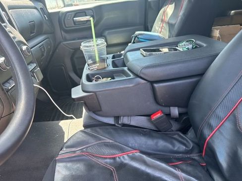 Used 2025 Chevrolet Silverado 1500 Custom Trail Boss w/ Turbomax Blackout Package image 7