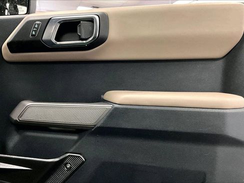 Certified 2022 Ford Bronco Wildtrak image 23