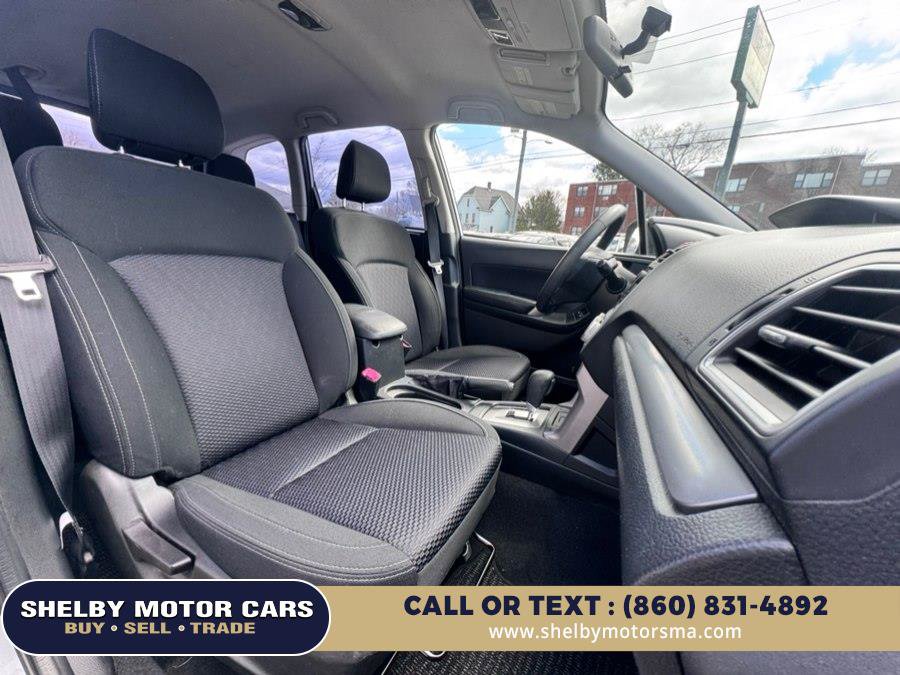 Used 2017 Subaru Forester 2.5i AWD/4WD image 15