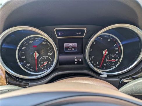 Used 2016 Mercedes-Benz GLE 350 image 11