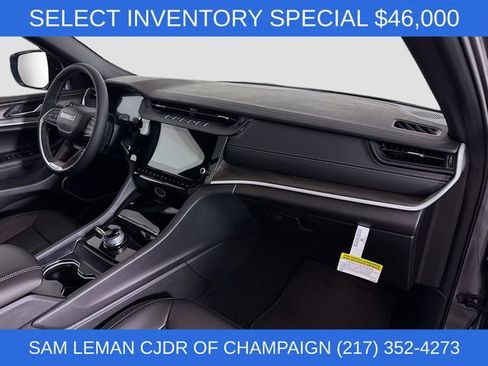 New 2026 Jeep Grand Cherokee L Limited w/ Limited Altitude Package AWD/4WD image 30