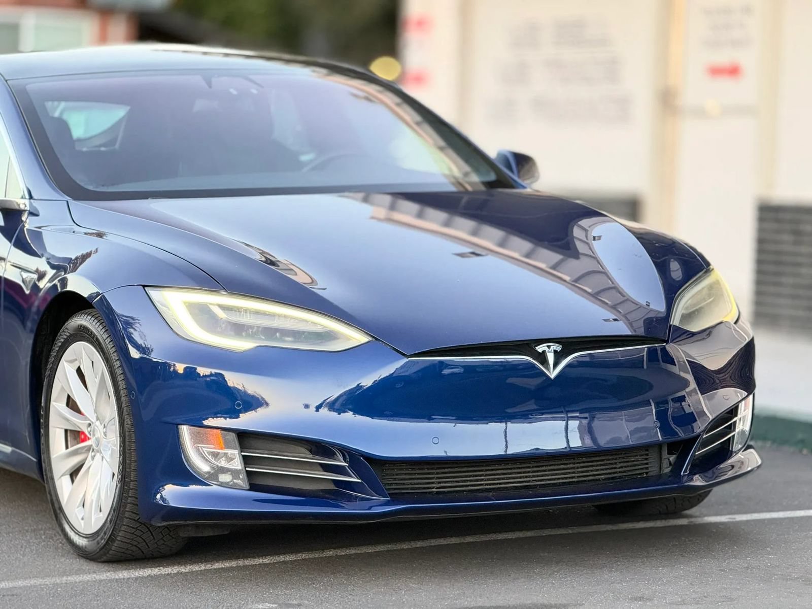 Used 2019 Tesla Model S Performance AWD/4WD image 7