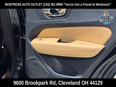 Used 2023 Volvo XC60 B5 Ultimate w/ Climate Package image 44