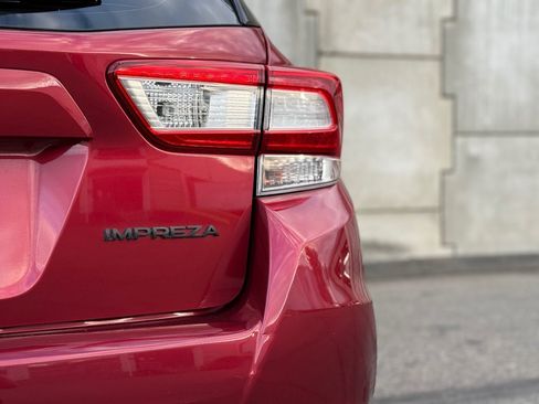 Used 2018 Subaru Impreza 2.0i AWD/4WD image 7