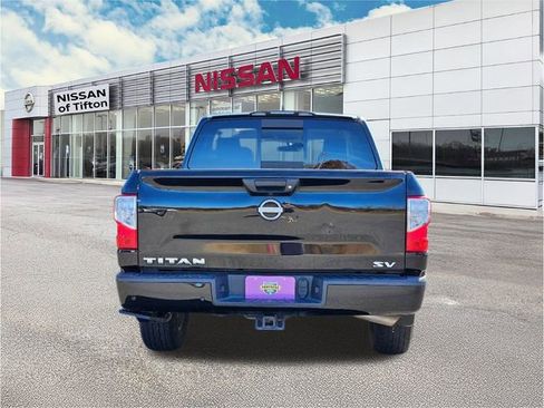 Certified 2023 Nissan Titan SV w/ Accessory Utility Package image 6