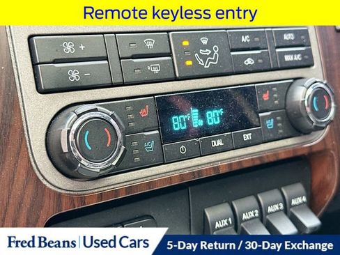 Used 2012 Ford F250 Lariat w/ Chrome Pkg image 19