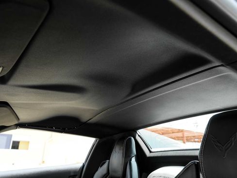 Used 2025 Chevrolet Corvette Stingray Preferred Conv w/ 2LT image 37