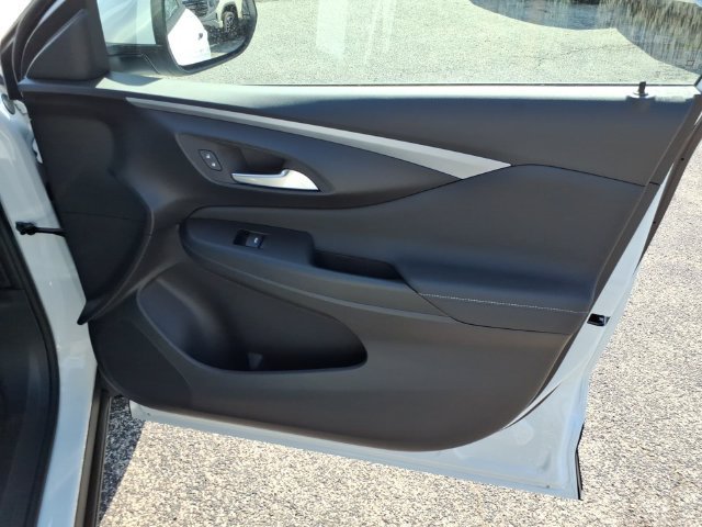 New 2026 Buick Envista Sport Touring w/ Convenience I Package FWD image 25