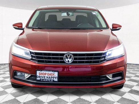 Used 2018 Volkswagen Passat 2.0T SE w/ SE Lighting Package image 8