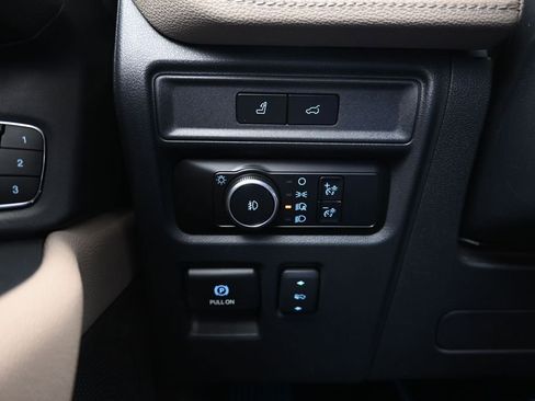 Certified 2024 Ford Expedition Max Limited RWD image 18