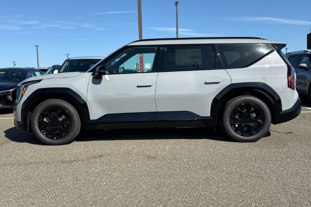 Used 2026 Kia EV9 Land w/ Nightfall Edition Package AWD/4WD image 10