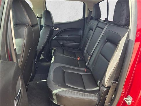 Used 2021 GMC Canyon AT4 AWD/4WD image 16