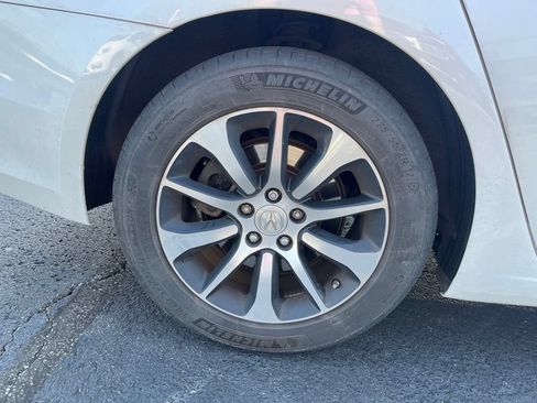 Used 2015 Acura TLX FWD image 11