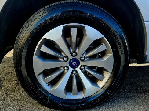 Used 2018 Ford F150 XL w/ Equipment Group 101A Mid image 25