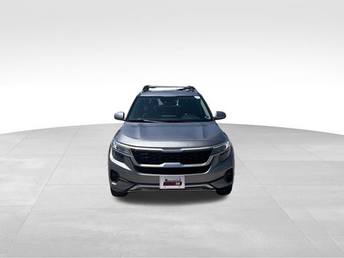 Used 2022 Kia Seltos EX AWD/4WD image 9