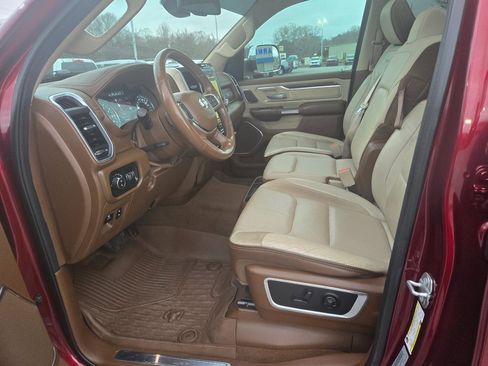 Used 2019 RAM 1500 Laramie image 7