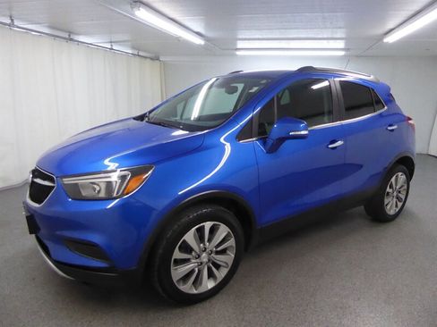 Used 2017 Buick Encore Preferred image 3