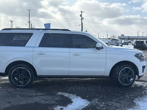 Certified 2022 Ford Expedition Max Limited image 3