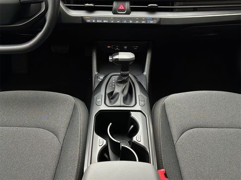 New 2025 Kia K4 LX image 20