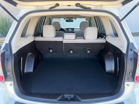 Used 2015 Subaru Forester 2.5i Premium AWD/4WD image 21
