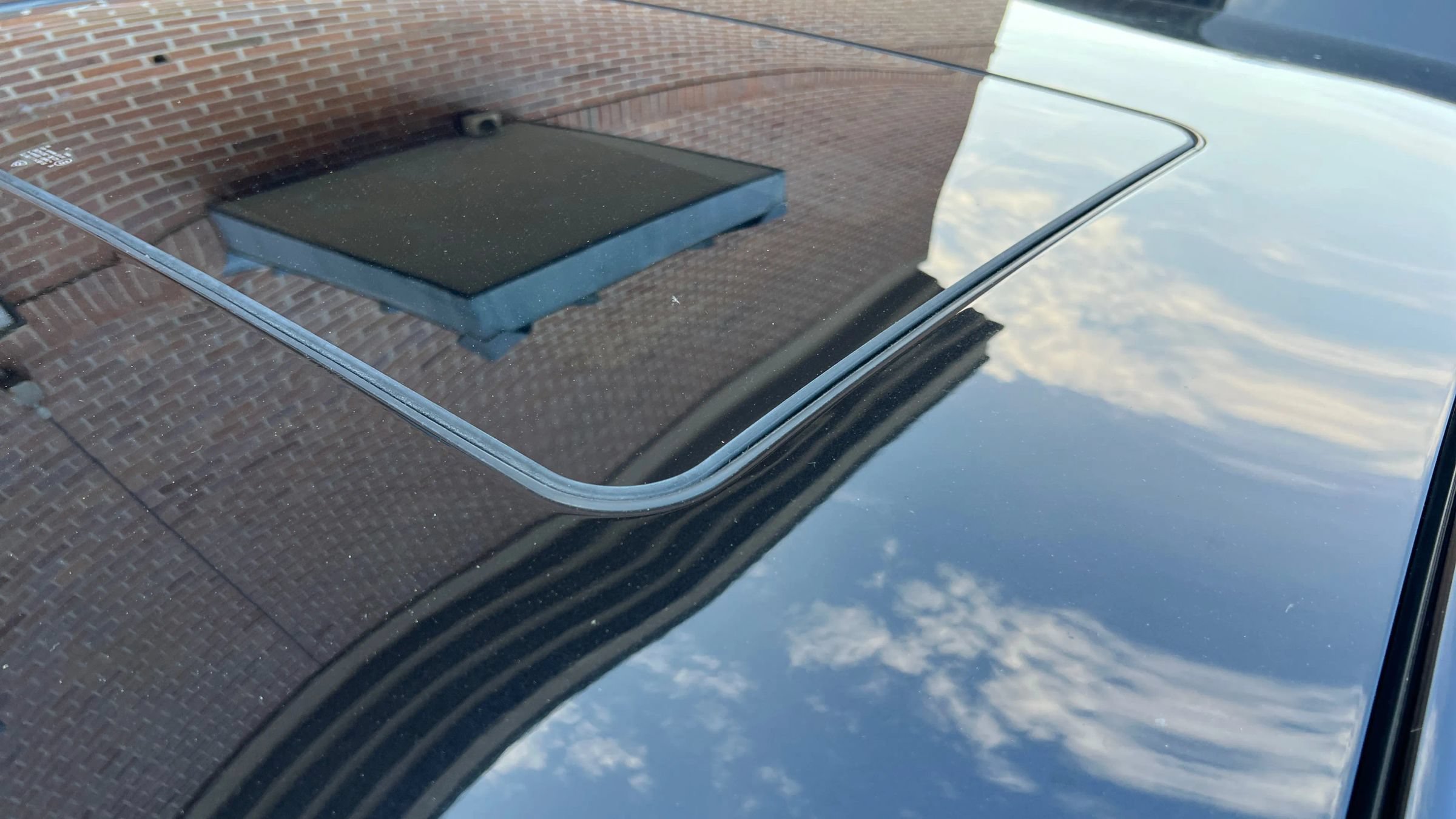 Used 2004 Maybach 57 RWD image 17