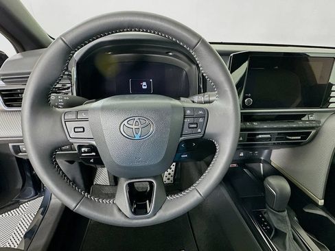 Certified 2026 Toyota Camry SE w/ Convenience Package FWD image 11