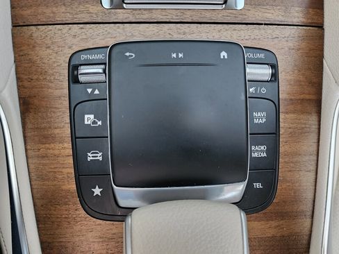 Used 2023 Mercedes-Benz GLE 350 4MATIC w/ AMG Line Exterior image 55