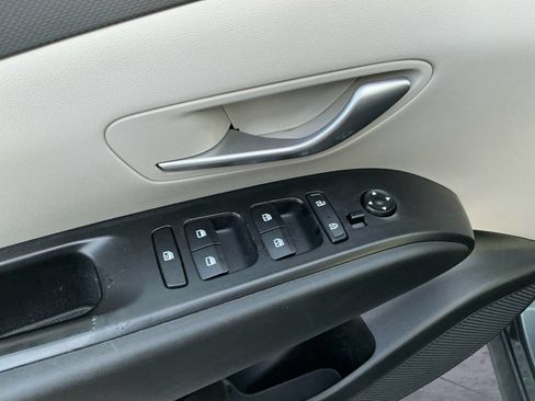 Used 2022 Hyundai Tucson SEL AWD/4WD image 23