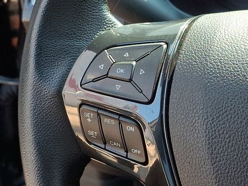 Used 2018 Ford Explorer XLT w/ Equipment Group 202A AWD/4WD image 21