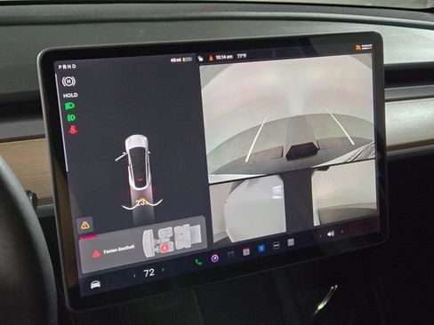 Used 2021 Tesla Model Y Long Range image 30