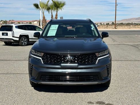 Used 2021 Kia Sorento S w/ Panoramic Sunroof Package image 9