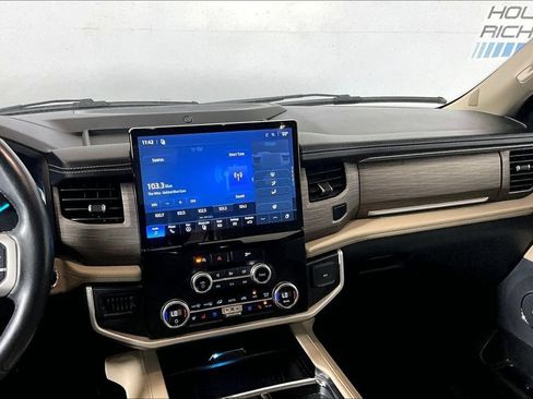 Certified 2024 Ford Expedition Max Limited RWD image 5