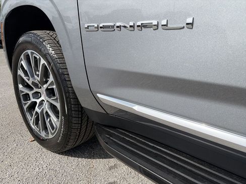 New 2026 GMC Yukon XL Denali AWD/4WD image 41