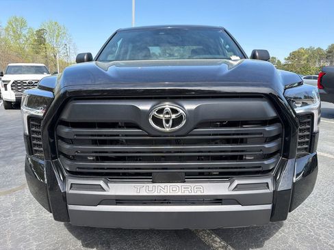 New 2026 Toyota Tundra SR image 8