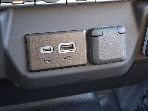 Used 2024 GMC Sierra 1500 Pro w/ Convenience Package image 24