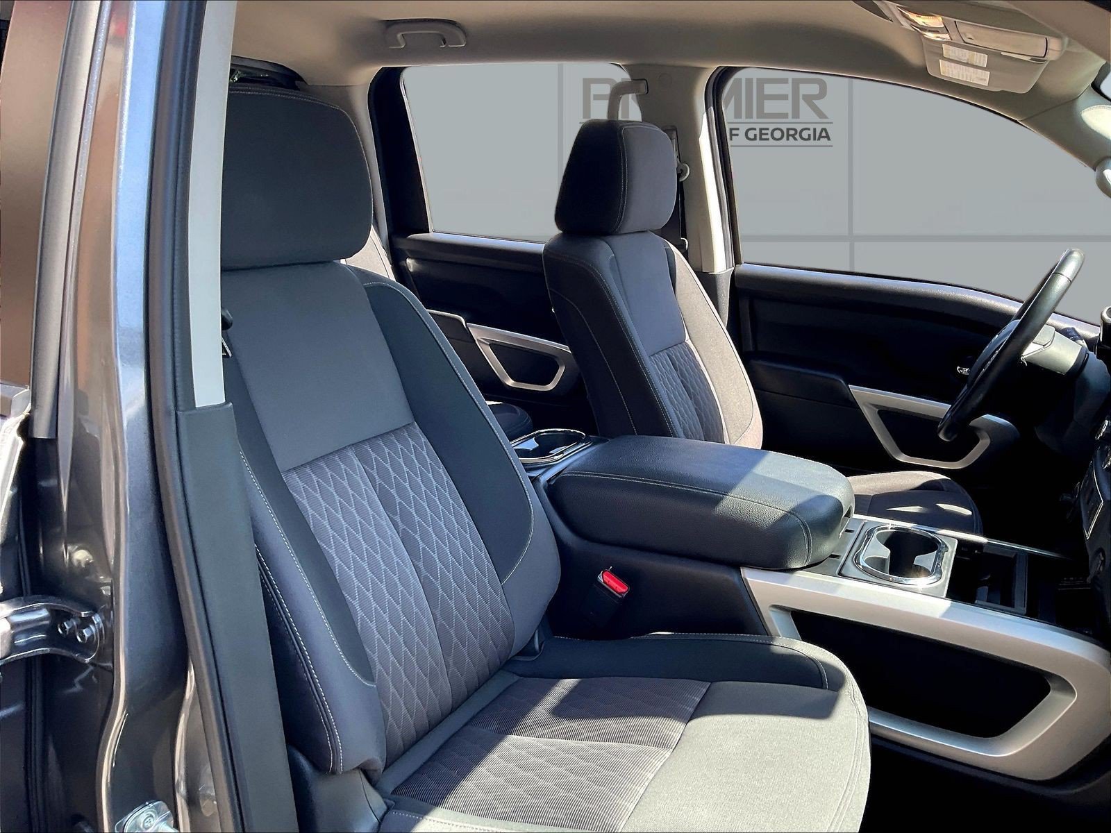 Certified 2024 Nissan Titan SV w/ SV Convenience Package AWD/4WD image 32