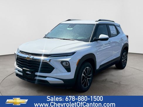 New 2026 Chevrolet TrailBlazer LT w/ Convenience Package FWD image 1