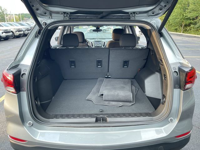 Used 2024 Chevrolet Equinox LT FWD image 24