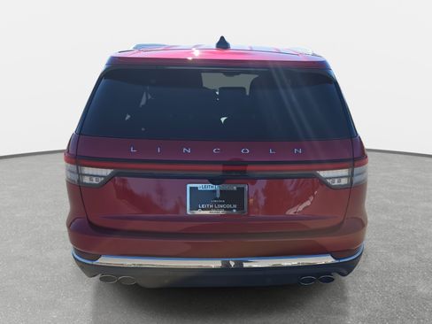 New 2026 Lincoln Aviator Reserve image 6
