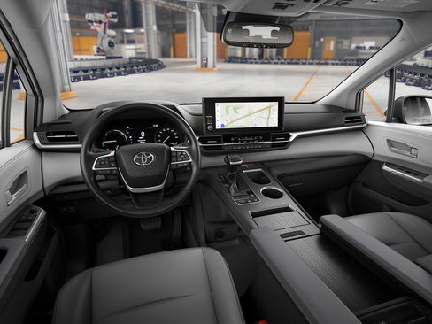 New 2026 Toyota Sienna XLE AWD/4WD image 19