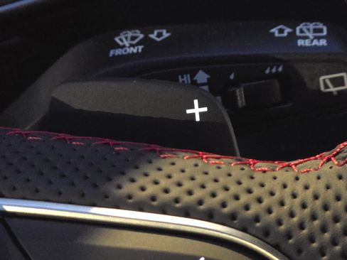 New 2026 Audi SQ8 Prestige image 17