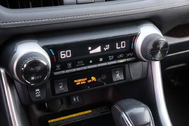 Certified 2019 Toyota RAV4 Limited w/ Advanced Technology Package AWD/4WD image 17