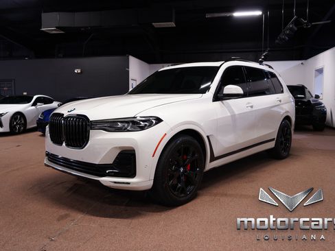 Used 2020 BMW X7 xDrive40i w/ Premium Package image 3