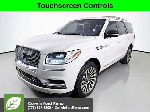 Used 2019 Lincoln Navigator Reserve image 3