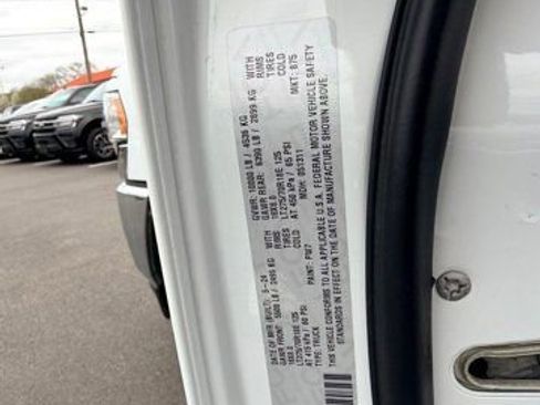 Certified 2024 RAM 2500 Big Horn AWD/4WD image 18