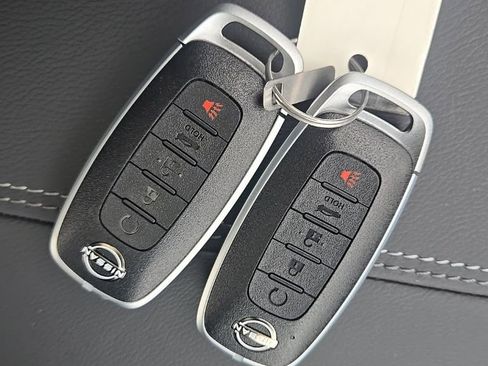 New 2026 Nissan Sentra SV w/ SV Convenience Package FWD image 33